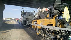 Paving-train Paving-train