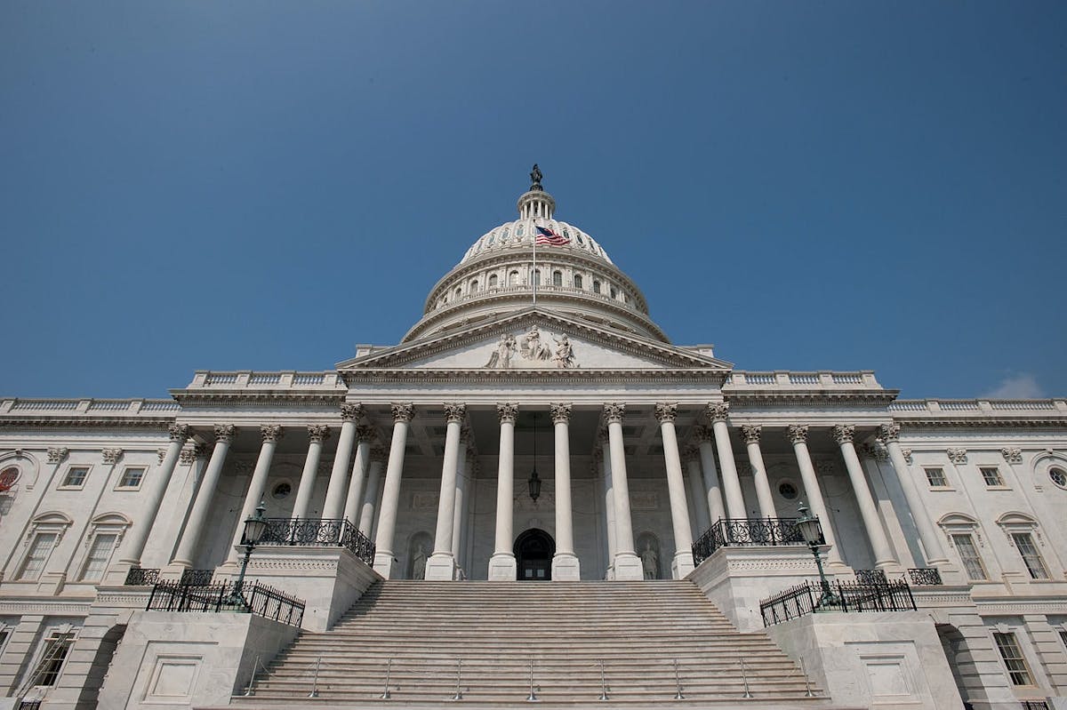 1280px-US_Capitol_Building,_East_side_steps_and_dome