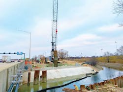 PH_AMFIRST_AS_4695-I90WBW.OfHigginsCreekRemovingCofferdamLocation%283%29_01092019 PH_AMFIRST_AS_4695-I90WBW.OfHigginsCreekRemovingCofferdamLocation%283%29_01092019