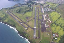 Lihue%20Runway%20%282%29 Lihue%20Runway%20%282%29