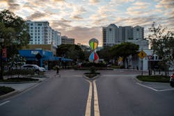 DSC07802.Embrace.Photo%20courtesy%20of%20City%20of%20Sarasota%3B%20photography%20by%20Nate%20Ilardi DSC07802.Embrace.Photo%20courtesy%20of%20City%20of%20Sarasota%3B%20photography%20by%20Nate%20Ilardi