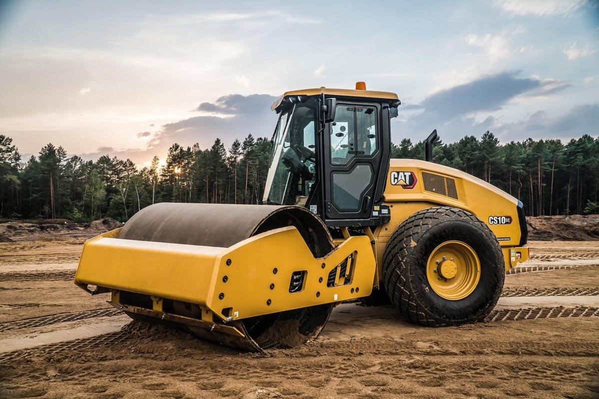 cat asphalt drum compactor