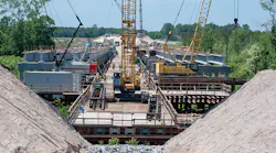 R8_CF-Harvey-Pkwy_Bridge-Constr-1