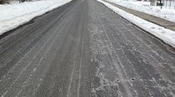 Winter_road_treatment_using_salt_brine_4