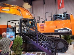 DX800LC%20excavator%201 DX800LC%20excavator%201