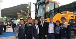 2018_october_volvo_ce_celebrates_20_years_of_world_class_excavator_development_in_korea_01 2018_october_volvo_ce_celebrates_20_years_of_world_class_excavator_development_in_korea_01