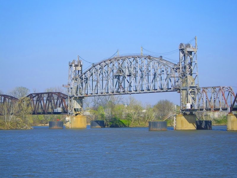 1654796295161 Arkansas River Bridge