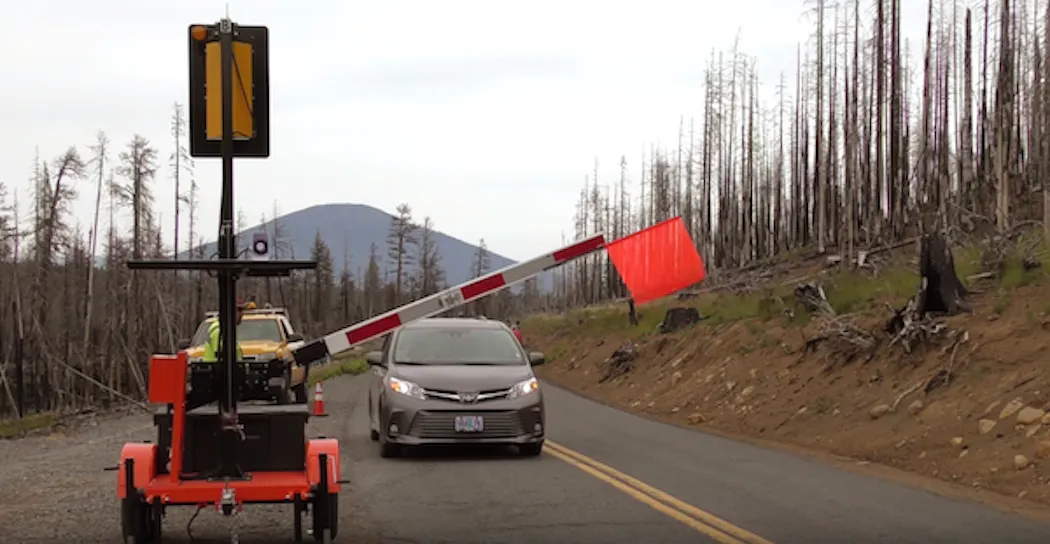 Oregon DOT using new auto flagging technology to protect road workers ...