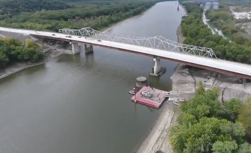 1654796603959 Illinois River Bridge Utica