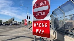 Wrong way sign-min