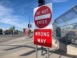 1654797305570 Wrong Way Signmin 1654797305570 Wrong Way Signmin