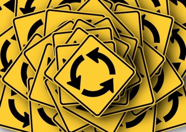 Roundabout-intersection_1