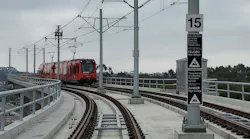 img-wsp-sandag-mid-coast-trolly-on-tracks