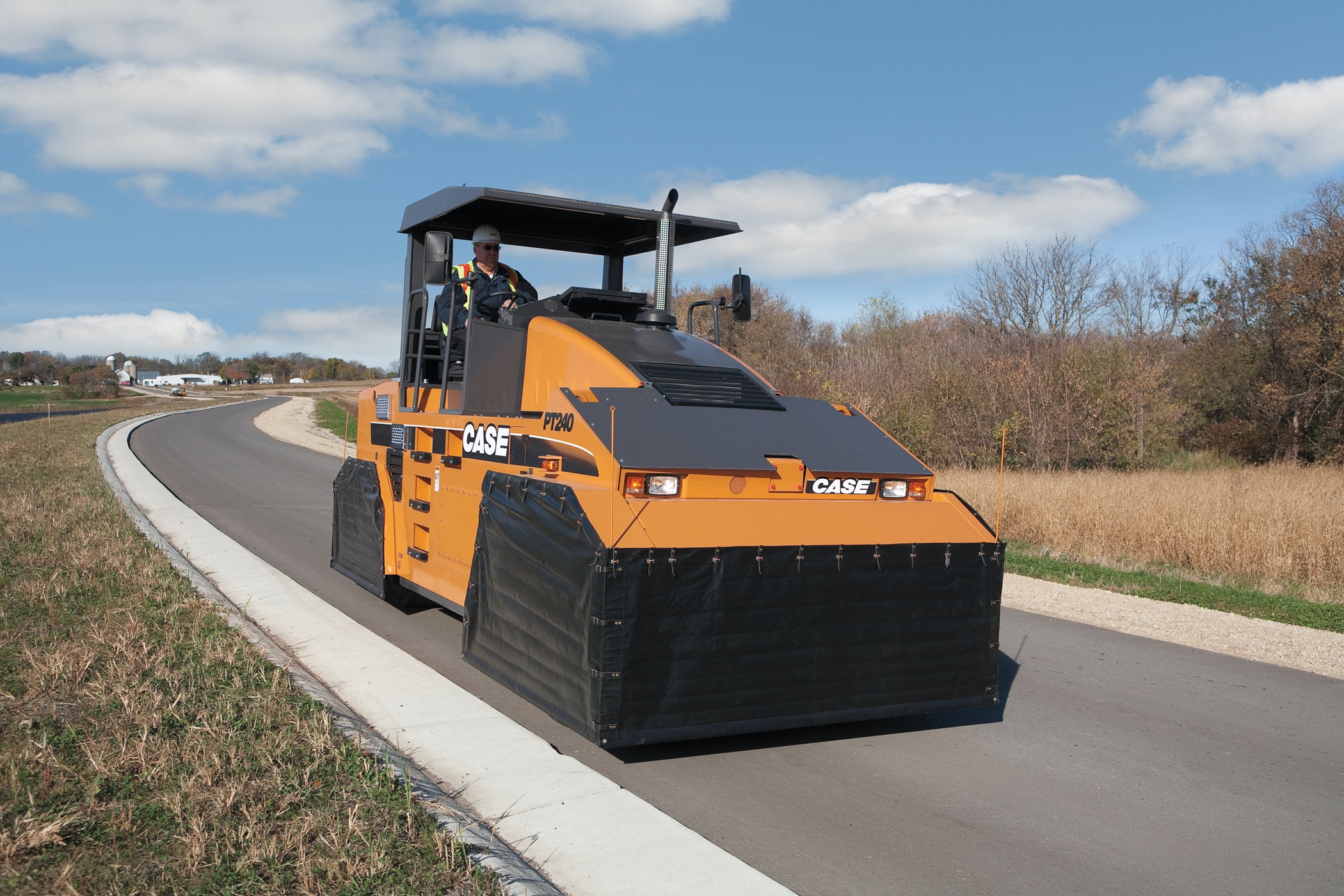 Case pneumatictire compactor Roads and Bridges