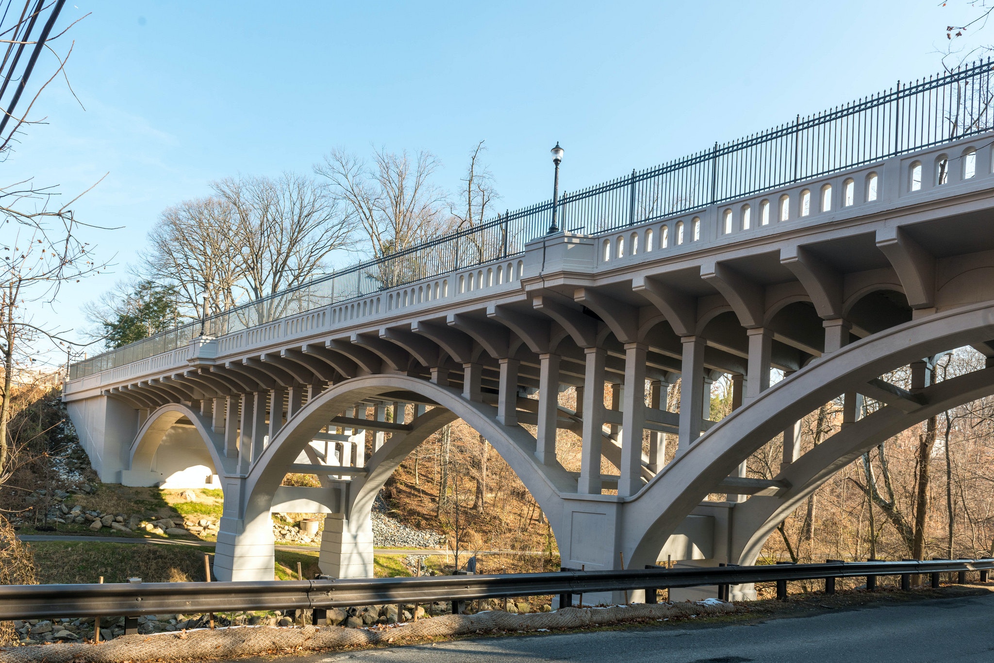 Bridge_The MD 195 (Carroll Avenue) bridge in Takoma Park, Maryland