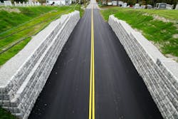 1654878004865 Retainingwallsredirockcobblestoneroaderosionsolution2 1654878004865 Retainingwallsredirockcobblestoneroaderosionsolution2