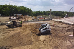 1654878018793 Bobcat T300b