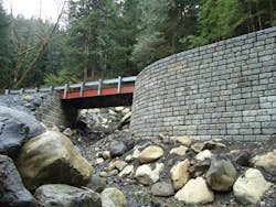 1654878038537 Redirockprecastretainingwallblocksforbridgeabutments 1654878038537 Redirockprecastretainingwallblocksforbridgeabutments