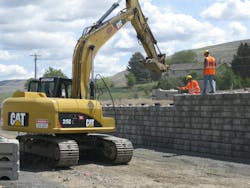 1654878061794 Four Feathers Winery 0991 1654878061794 Four Feathers Winery 0991