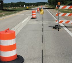 1654878167270 3mwetreflectivepaint1090717 1654878167270 3mwetreflectivepaint1090717