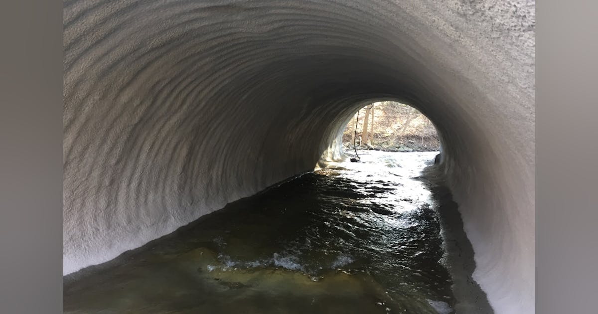 Liner provides cost-effective culvert repair | Roads and Bridges