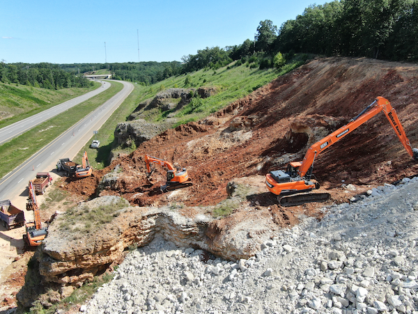 1654878288289 Doosan1