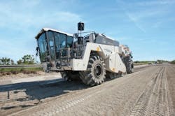 1655150206635 Wr240i Neue Generation Der Kaltrecycler Und Bodenstabilisierer 1 437x0 1655150206635 Wr240i Neue Generation Der Kaltrecycler Und Bodenstabilisierer 1 437x0