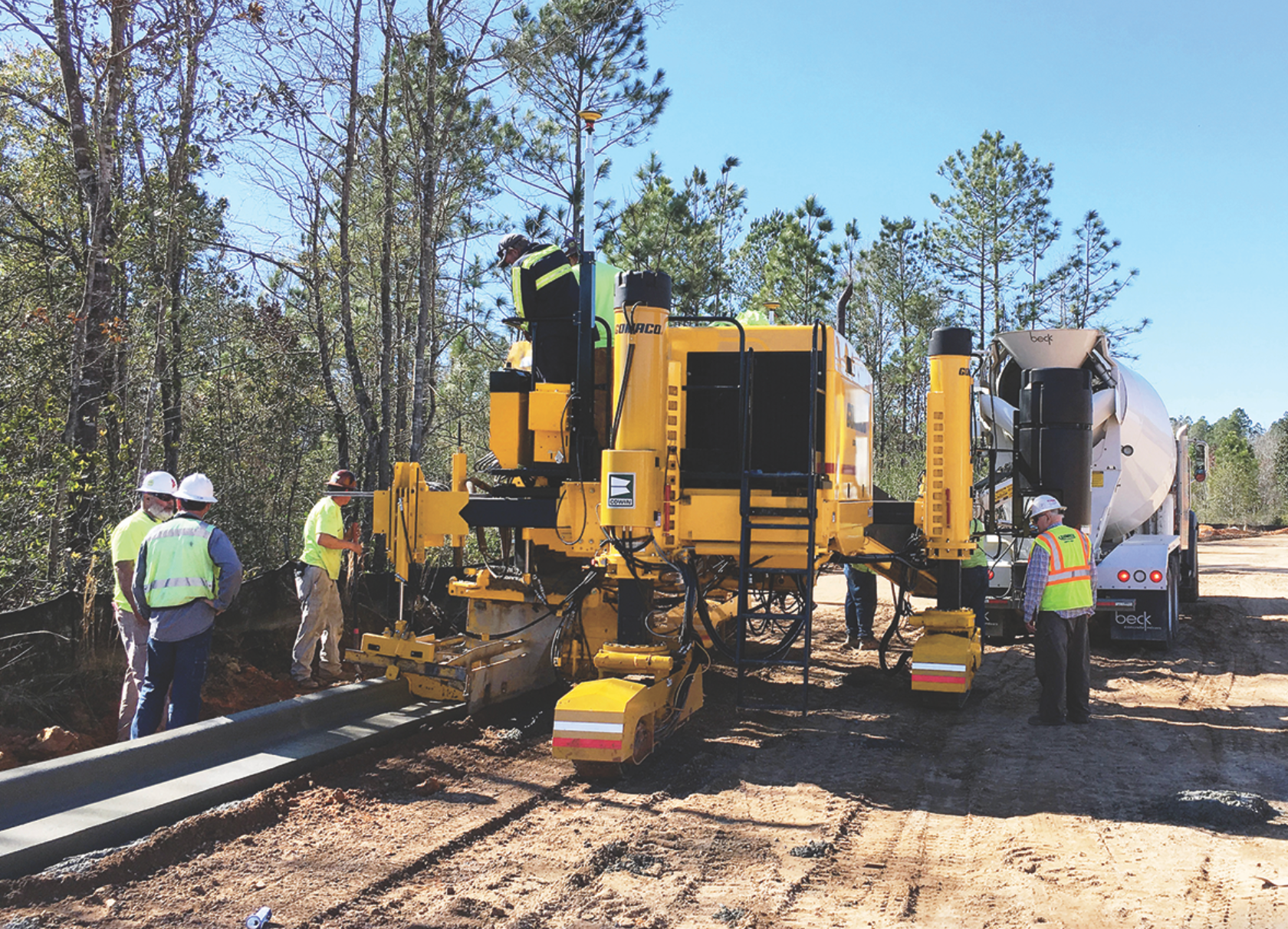 GOMACO Commander III