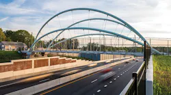 B2_008_GreenStreetBridge_CreditHDR