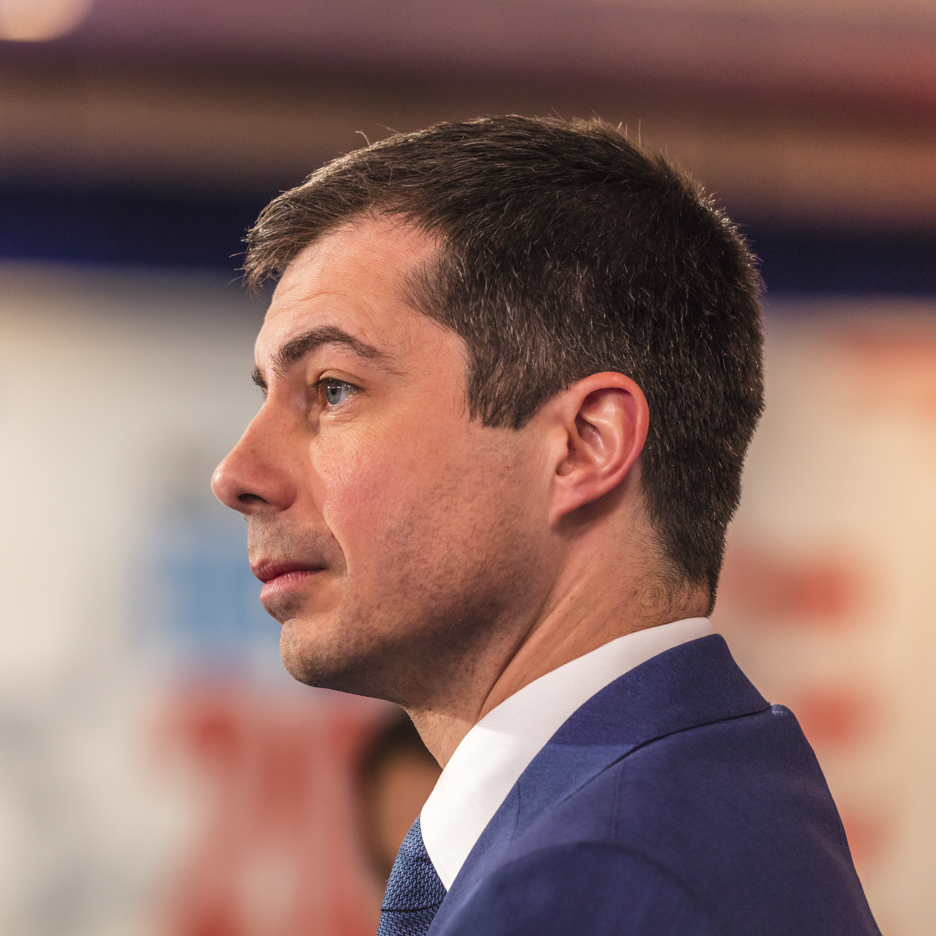 Chris Matthews Of Msnbc Interviews Democratic Presidential Candidates At Nbc Dnc Presidential Debate 62dae10a45f91