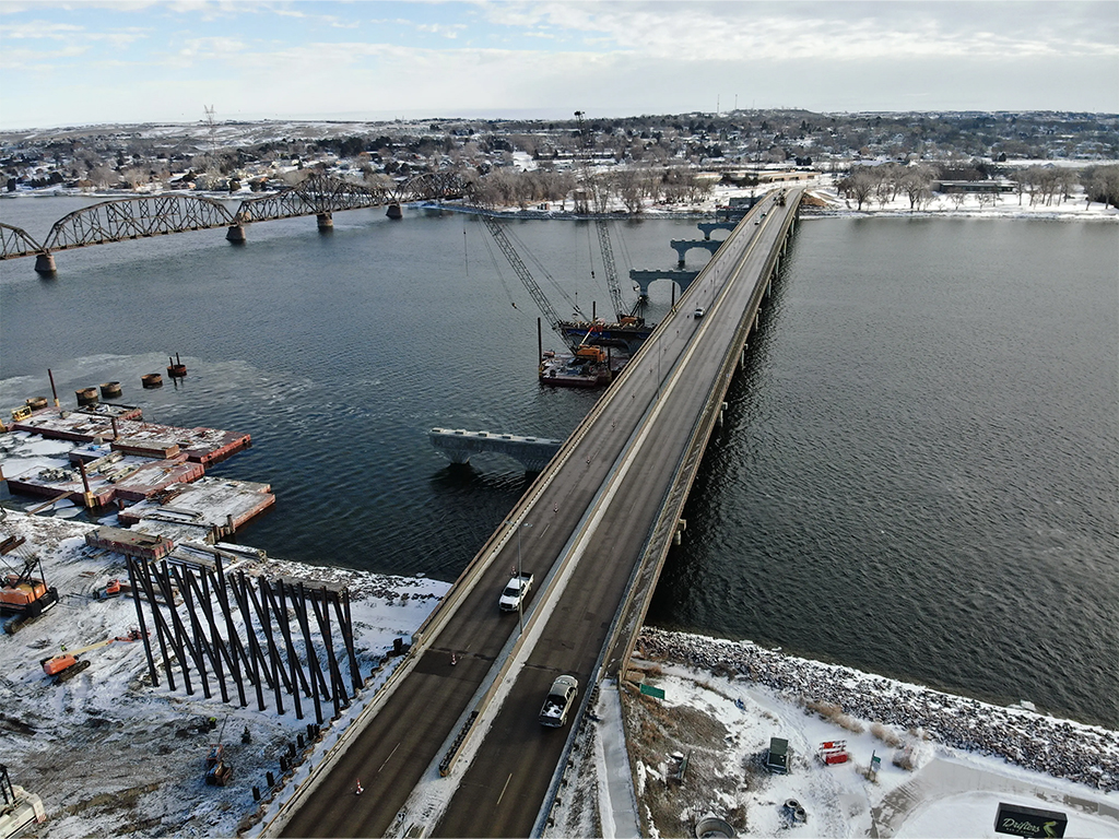 The PierreFort Pierre Bridge Construction is Facing Challenges Roads