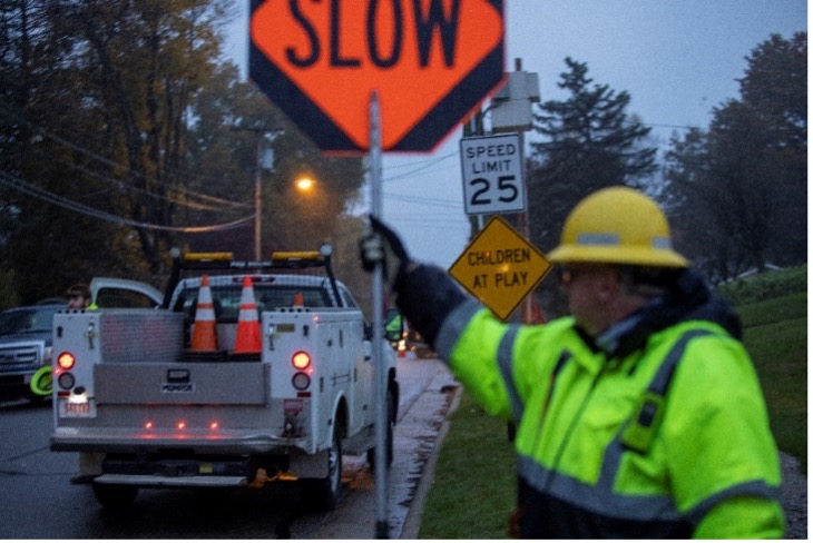 Workzoneawarenessweekcallinthepros