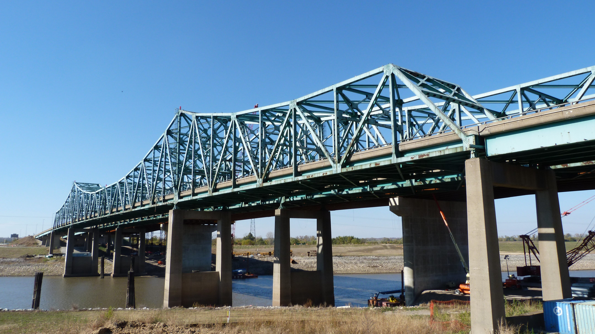 I2705739 6491b4763bd28