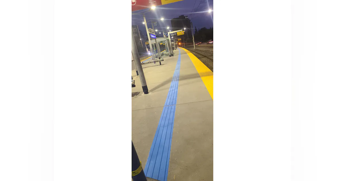 GuideStrip Tactile Directional Indicators | Roads & Bridges