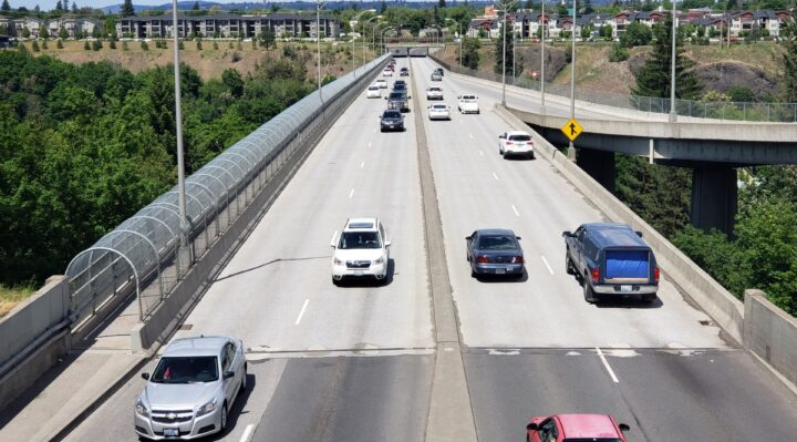 Maple Street Bridge Construction on Schedule