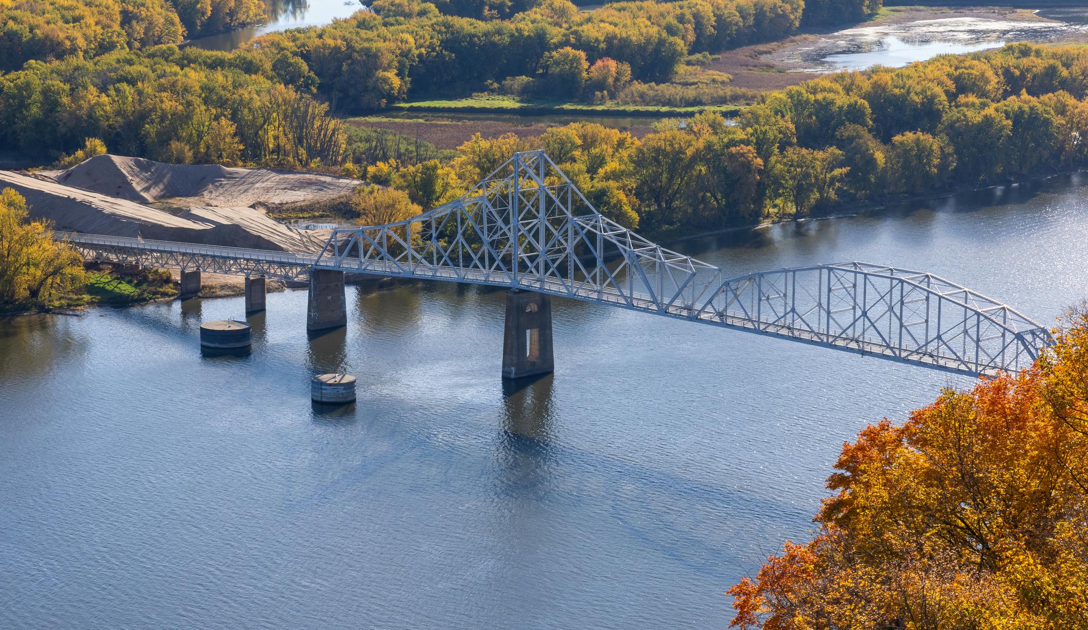 Lansing Bridge over the Mississippi