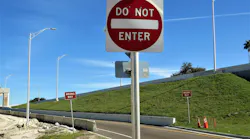 wrong way sign