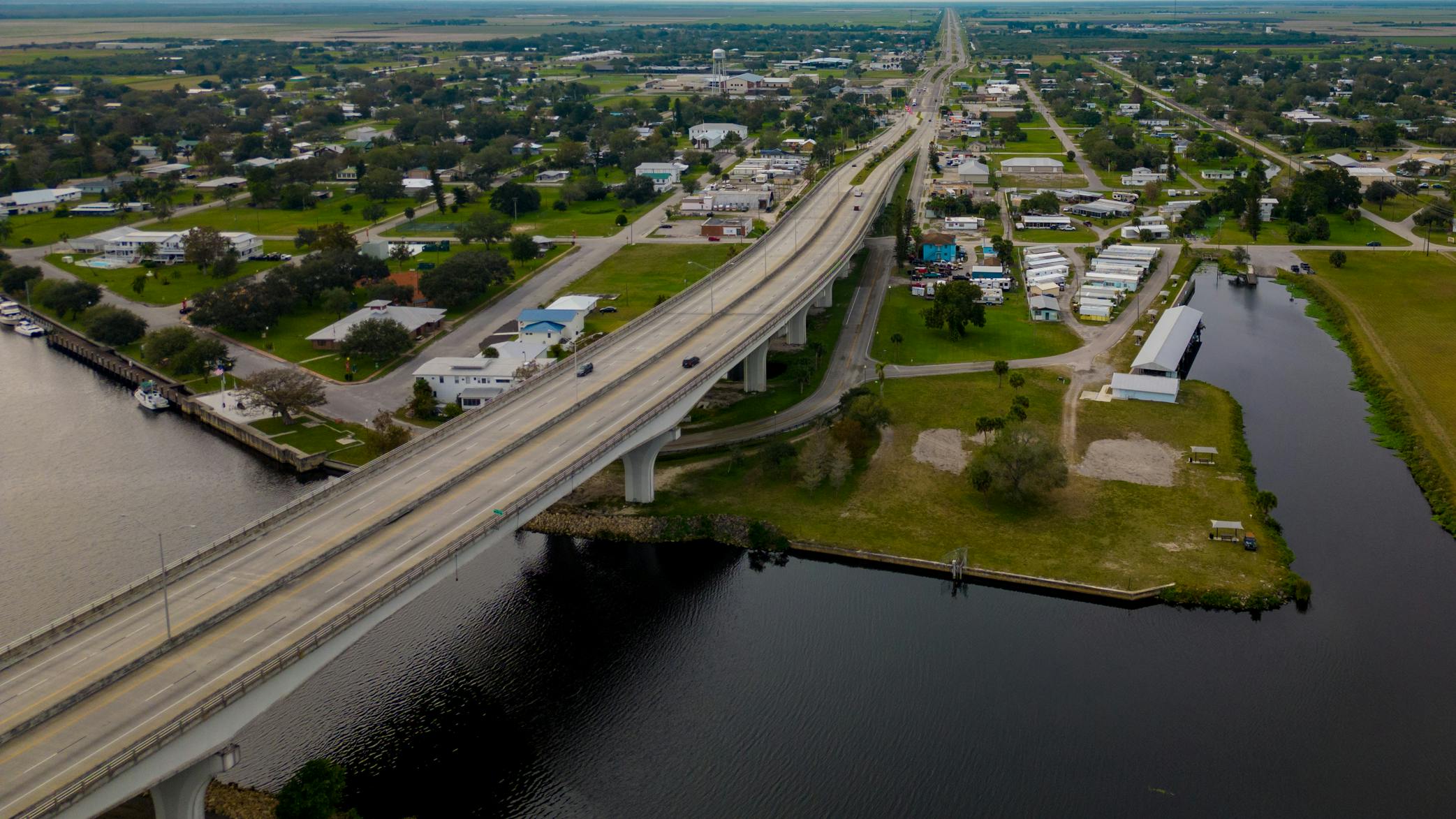 Caloosahatchee River Bridge