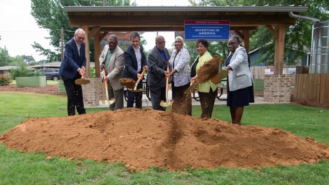 Groundbreaking cermony jackson mississippi