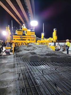 xtreme_commander_iiix_fourtrack_slipform_paver_gom xtreme_commander_iiix_fourtrack_slipform_paver_gom