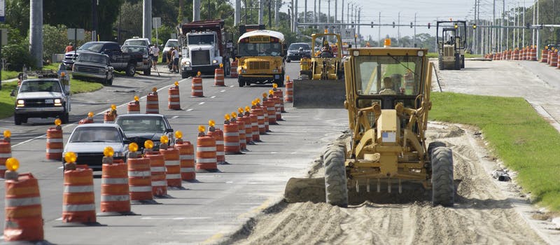 677d40f09bbe3b04940a399f Dreamstime S 25354877