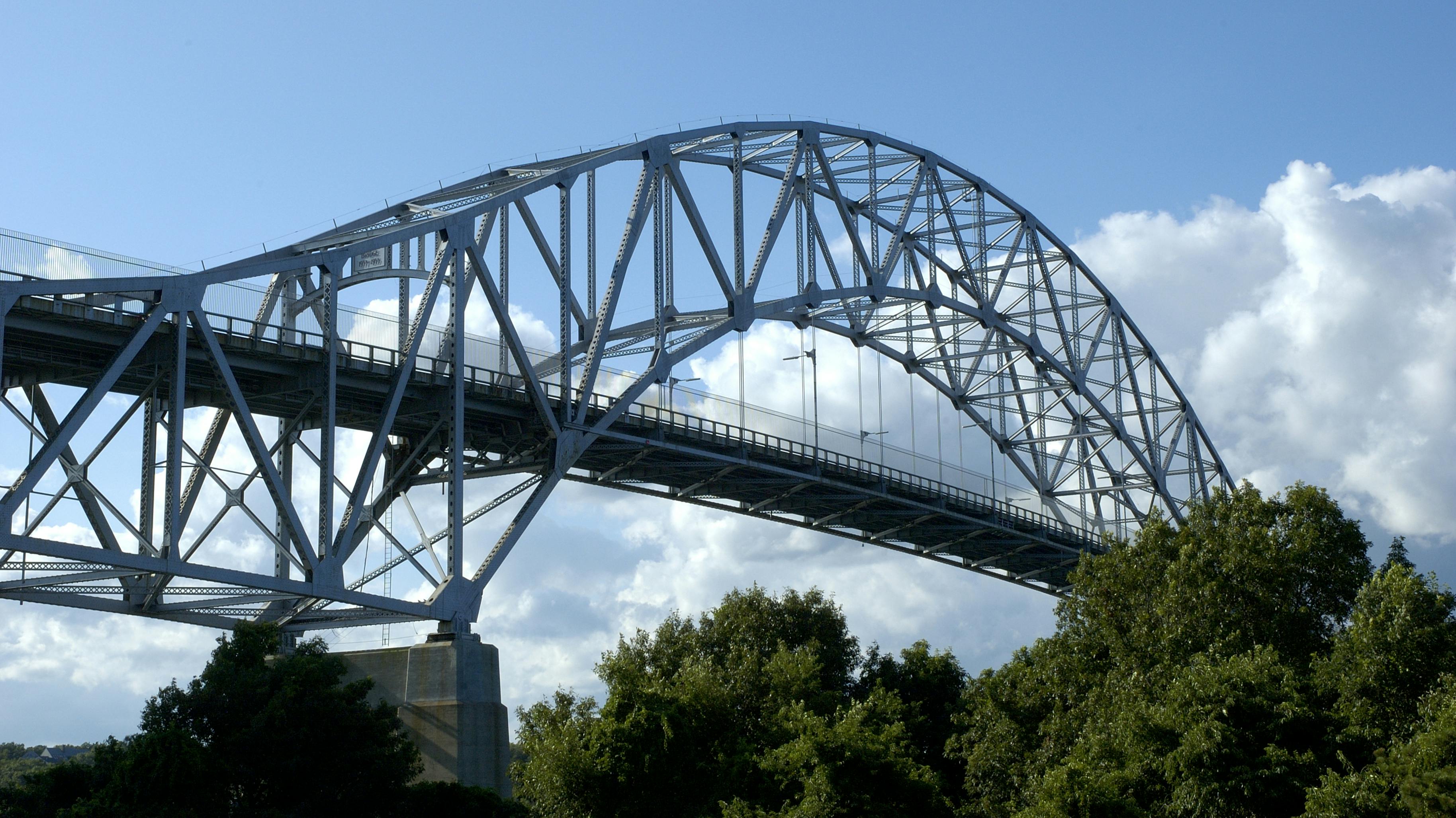 681382ff1d5de2b3f6d5d744 Dreamstime Xl 16384