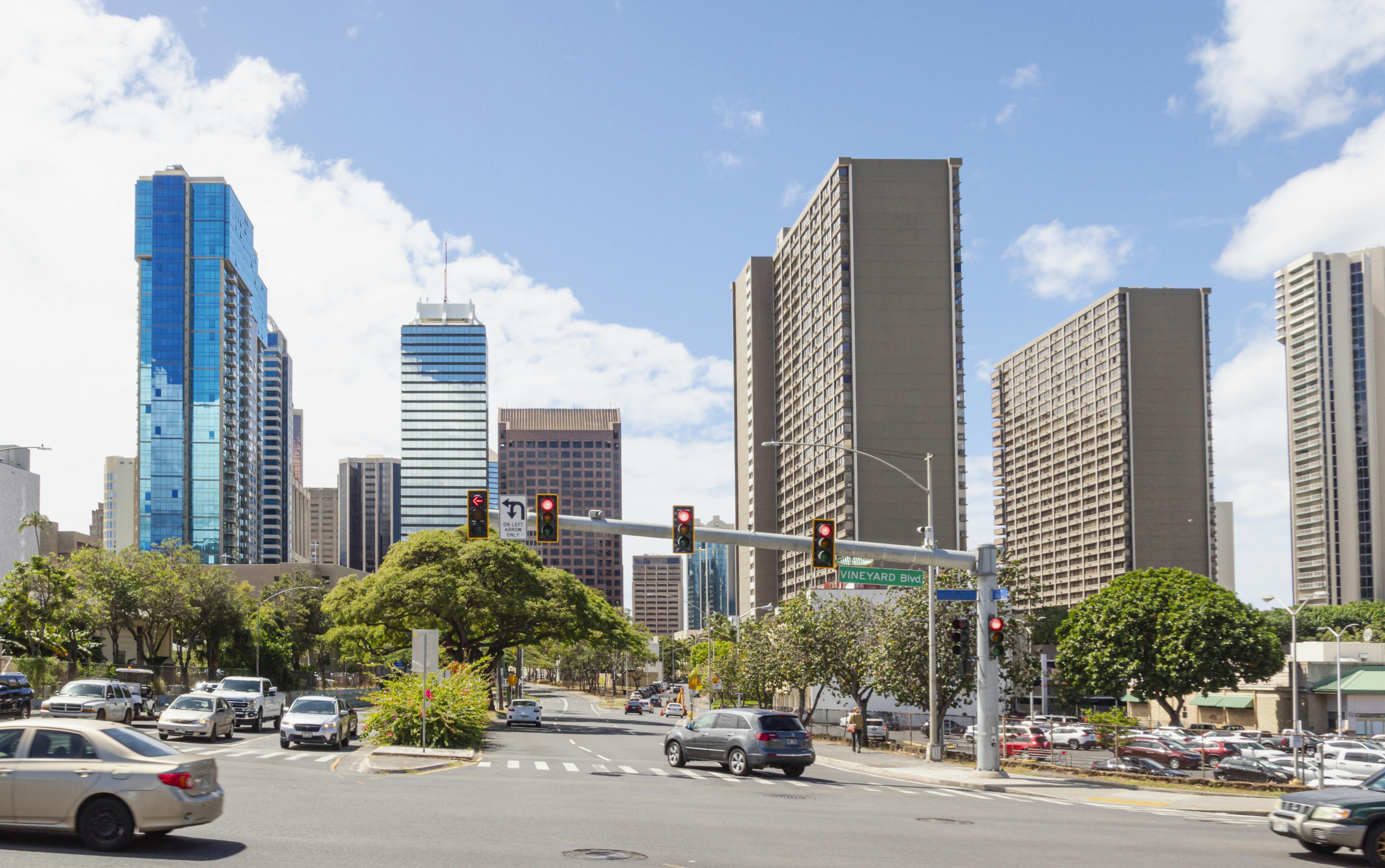 Cityscape view of downtown Honolulu at the intersection of Vineyard Boulevard on HI-98 and the Pali Highway, Oahu, Hawaii.