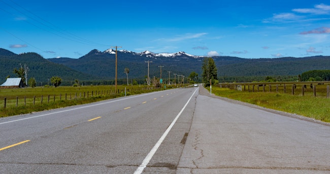 A view of Oregon Route 62 near Crater Lake.