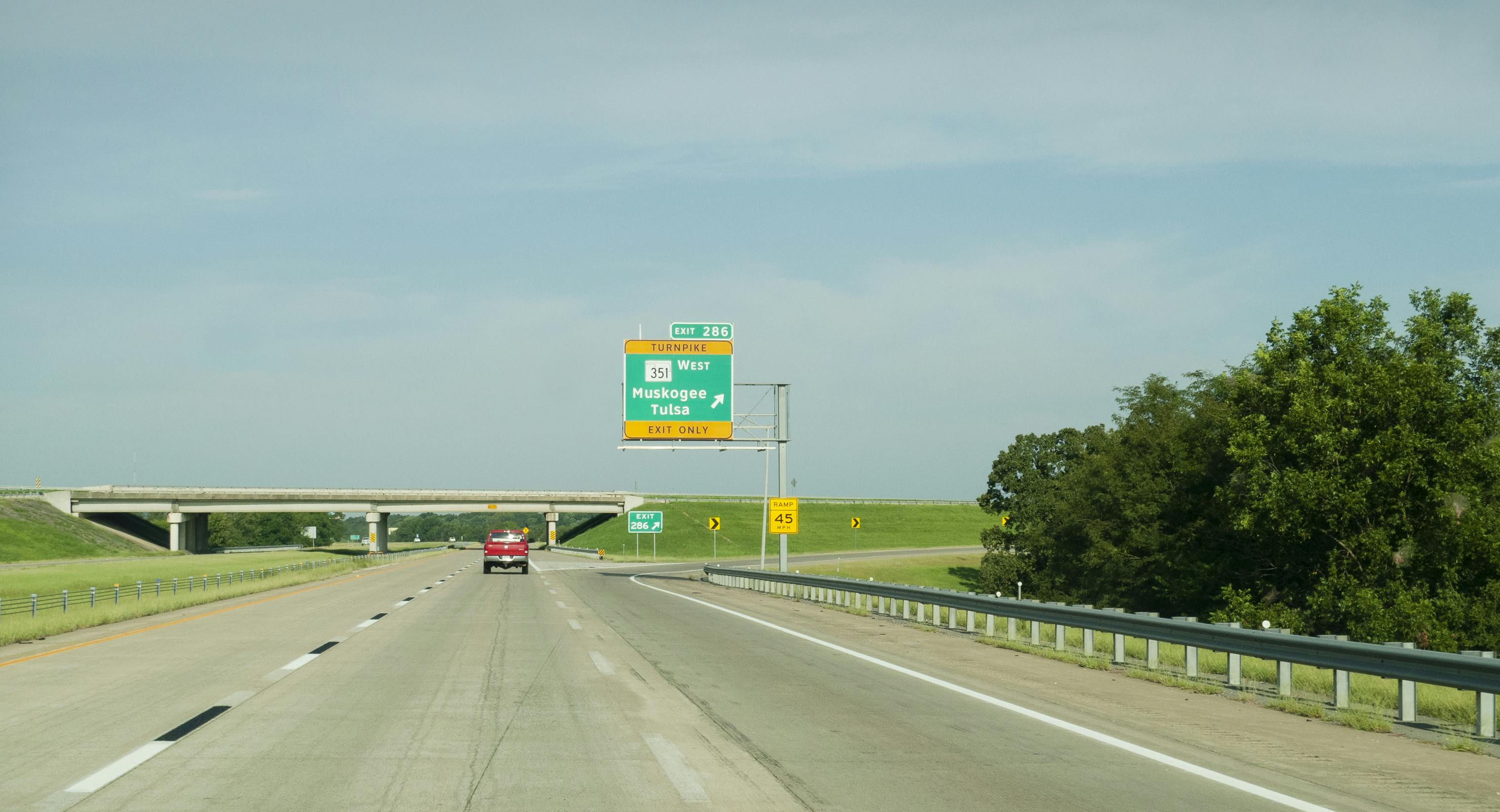 Muskogee Turnpike exit from I-40 in eastern Oklahoma